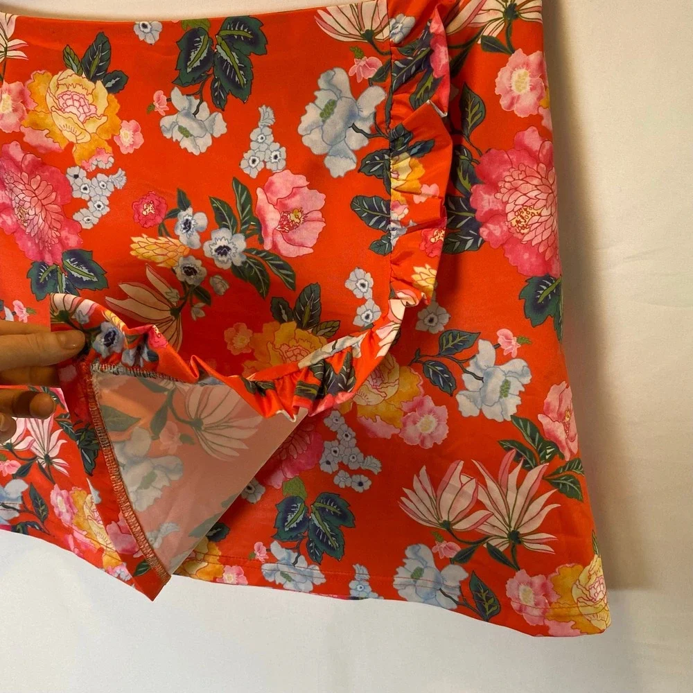 Smith & Quinn The Blaire Skort Women's Large Floral Ruffle Golf Skirt Preppy NWT